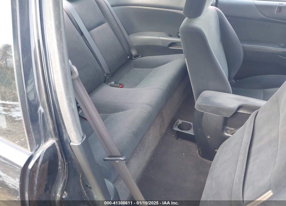 2004 HONDA CIVIC EX VIN: 1HGEM22084L043395