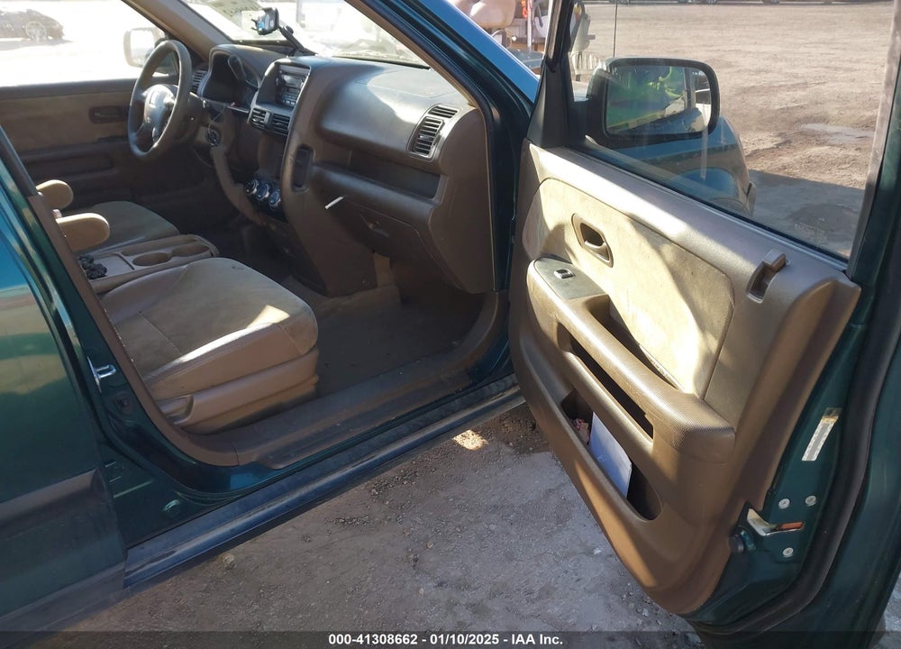 2002 HONDA CR-V VIN: JHLRD78832C077352