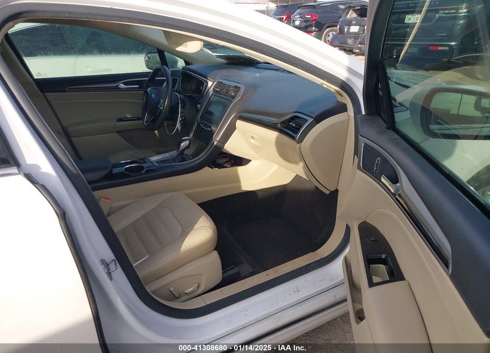 2013 FORD FUSION SE VIN: 3FA6P0H92DR169439