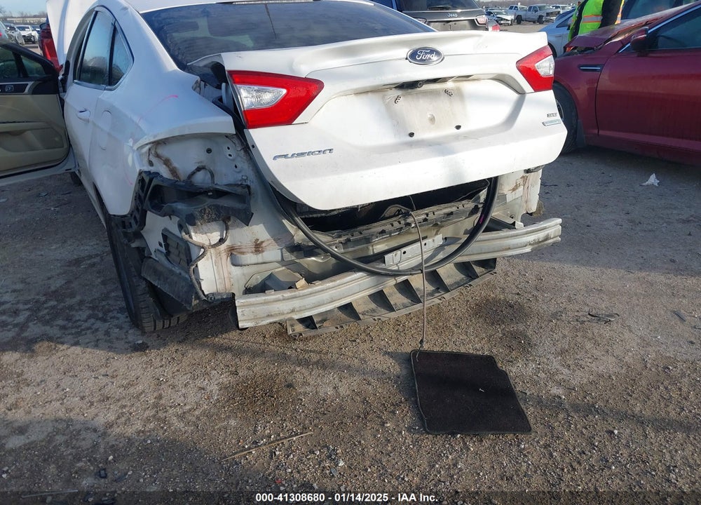 2013 FORD FUSION SE VIN: 3FA6P0H92DR169439