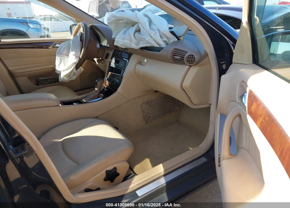 2003 MERCEDES-BENZ C 240 VIN: WDBRF61J53F319250