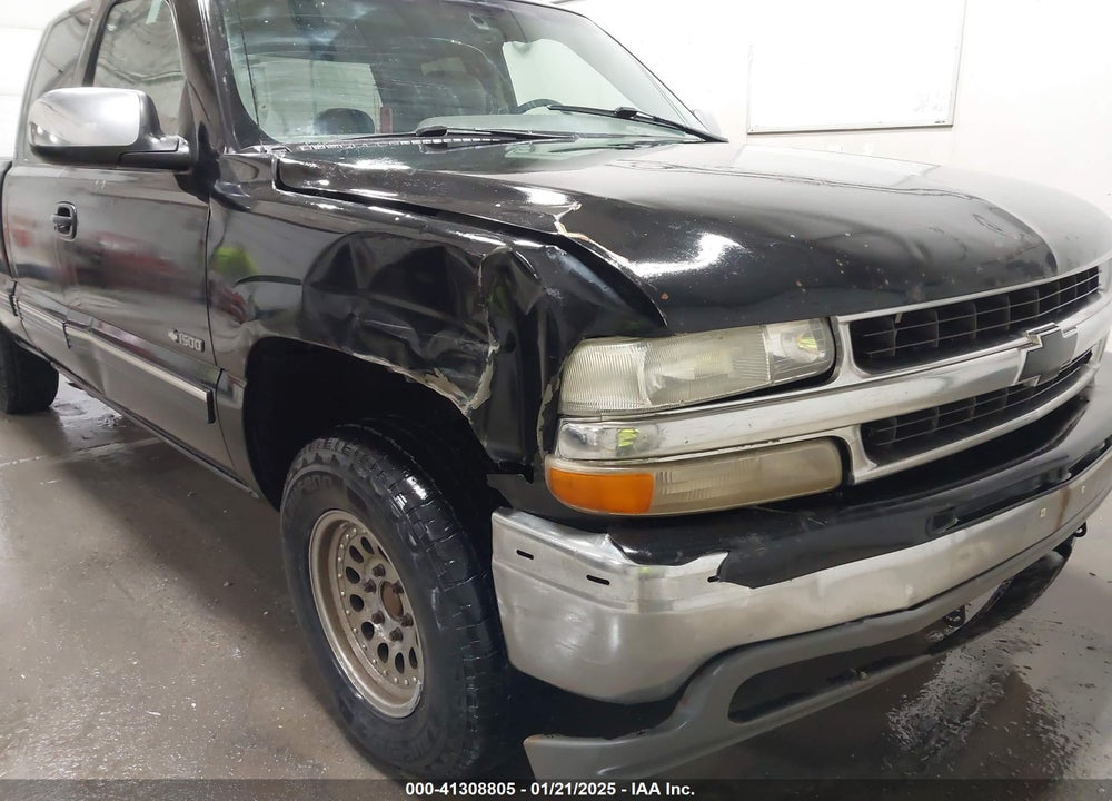 1999 CHEVROLET SILVERADO 1500 VIN: 2GCEK19T0X1184048