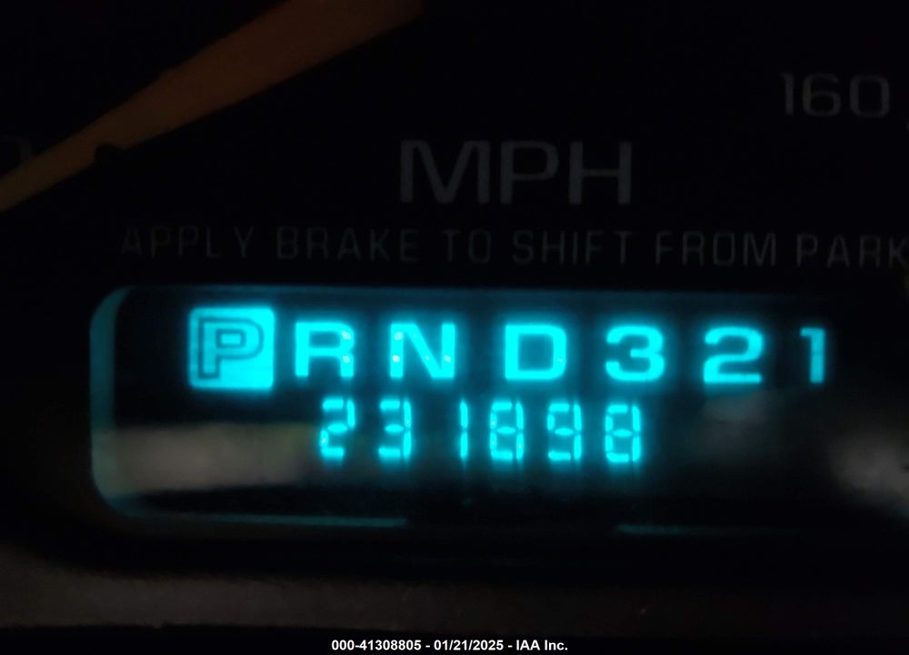 1999 CHEVROLET SILVERADO 1500 VIN: 2GCEK19T0X1184048