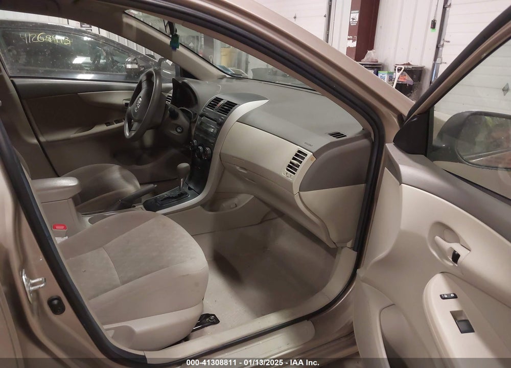 2009 TOYOTA COROLLA LE VIN: 2T1BU40E89C045187