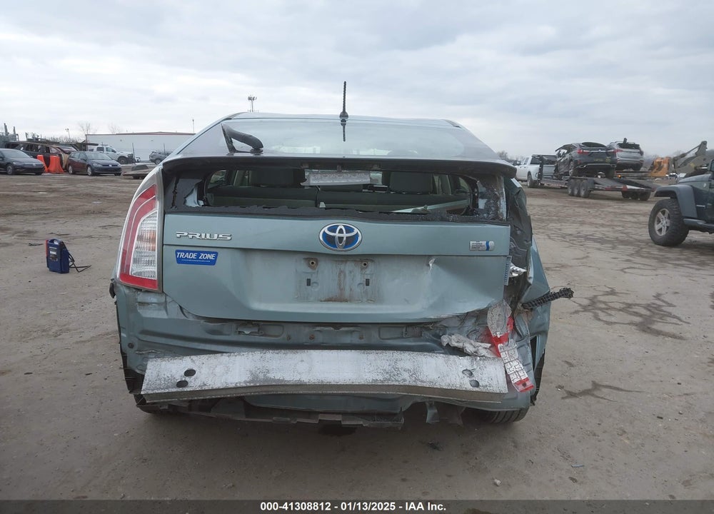 2013 TOYOTA PRIUS TWO VIN: JTDKN3DUXD1693068