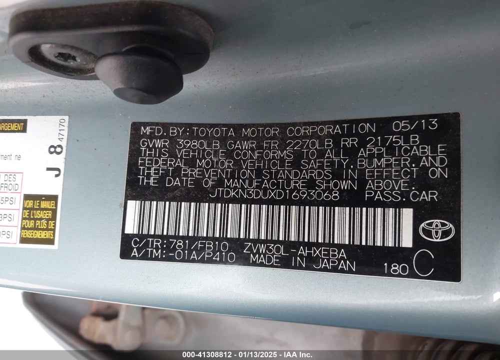2013 TOYOTA PRIUS TWO VIN: JTDKN3DUXD1693068