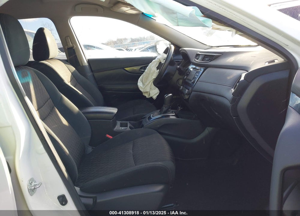 2017 NISSAN ROGUE SV VIN: 5N1AT2MV0HC805242