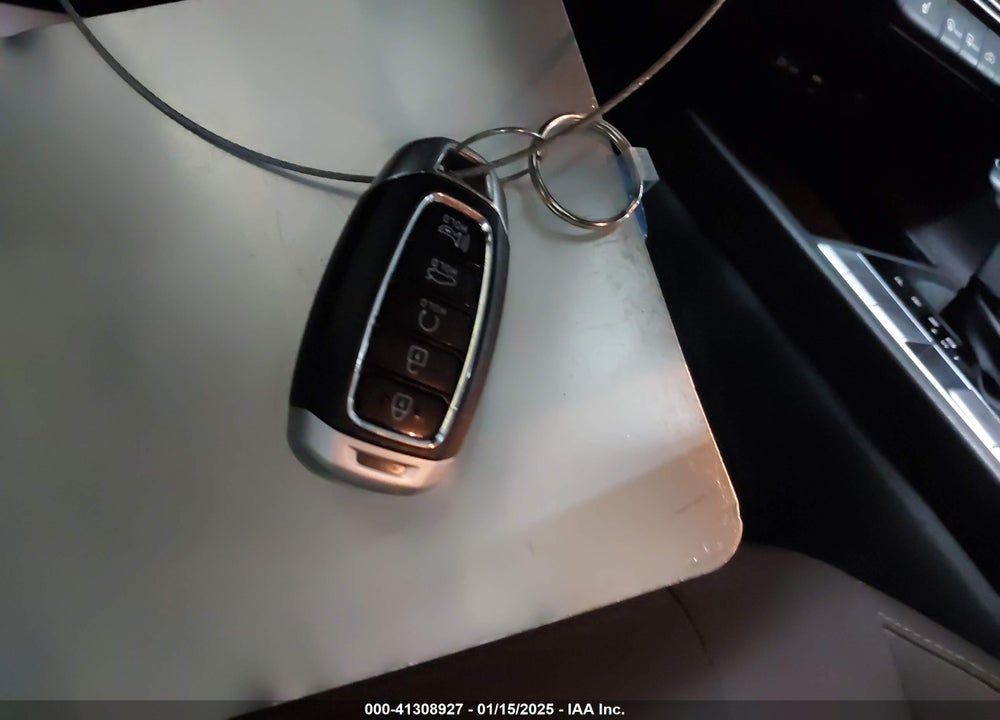 2022 HYUNDAI ELANTRA VIN: KMHLS4AGXNU233776