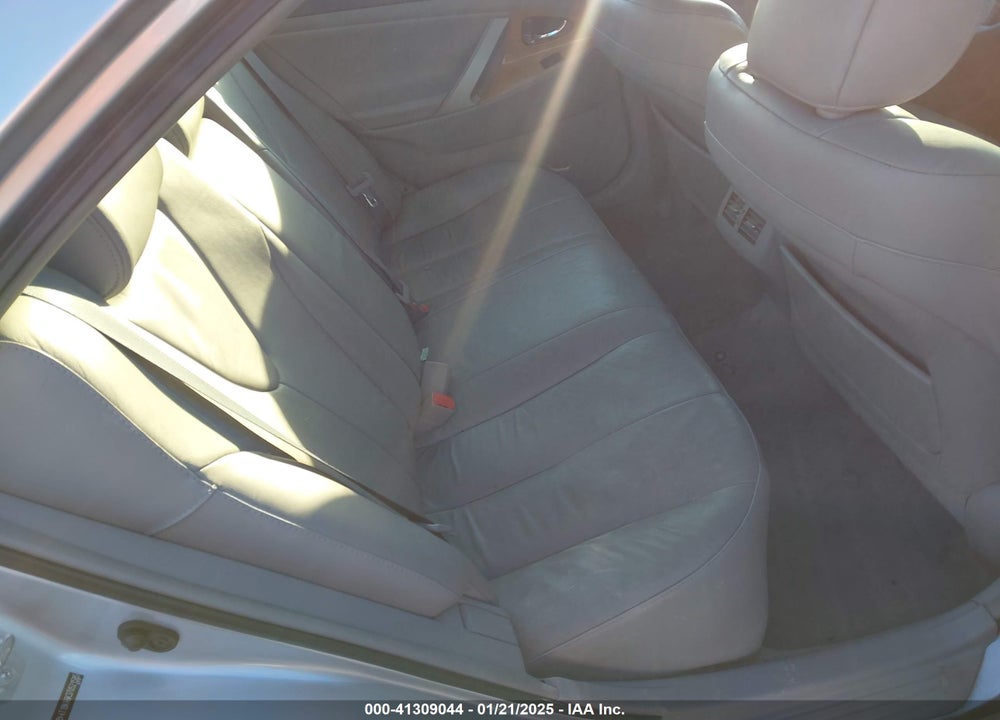 2007 TOYOTA CAMRY XLE V6 VIN: 4T1BK46K37U521585