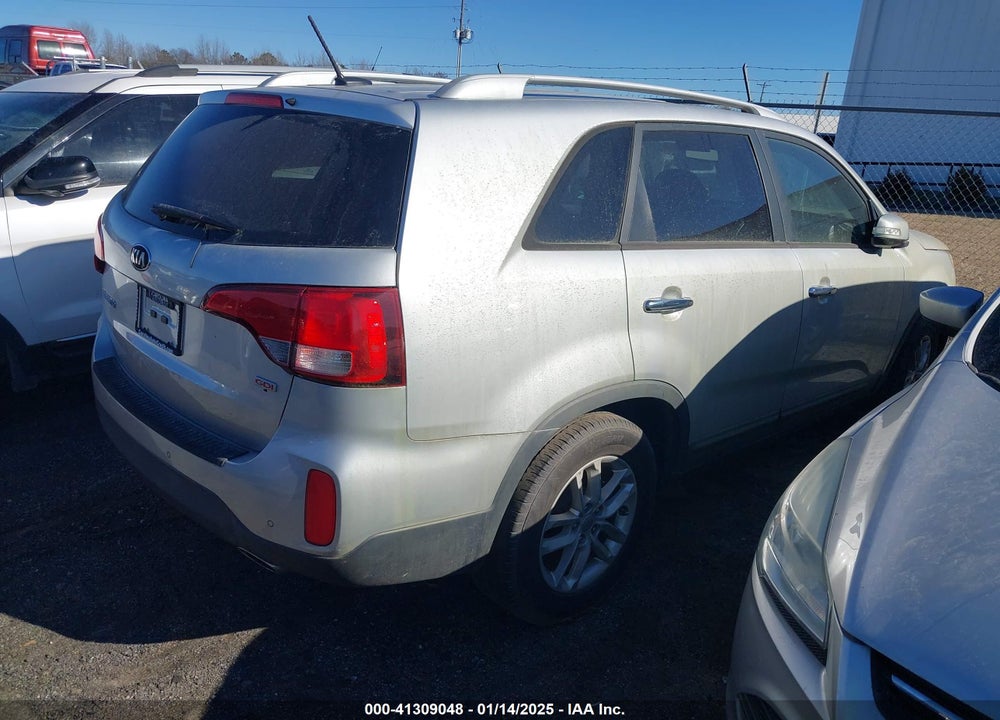 2015 KIA SORENTO VIN: 5XYKT4A78FG567031
