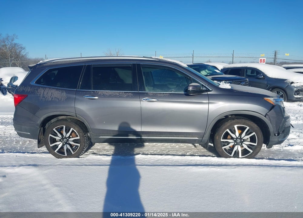 2019 HONDA PILOT TOURING VIN: 5FNYF6H91KB094224