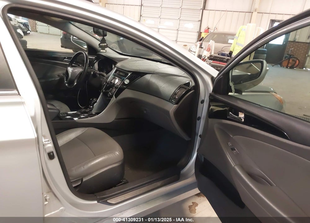 2013 HYUNDAI SONATA VIN: 5NPEC4AC9DH690997