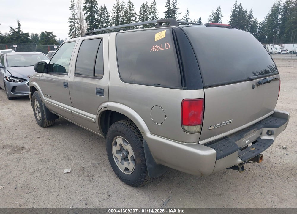 2004 CHEVROLET BLAZER VIN: 1GNDT13X24K125557