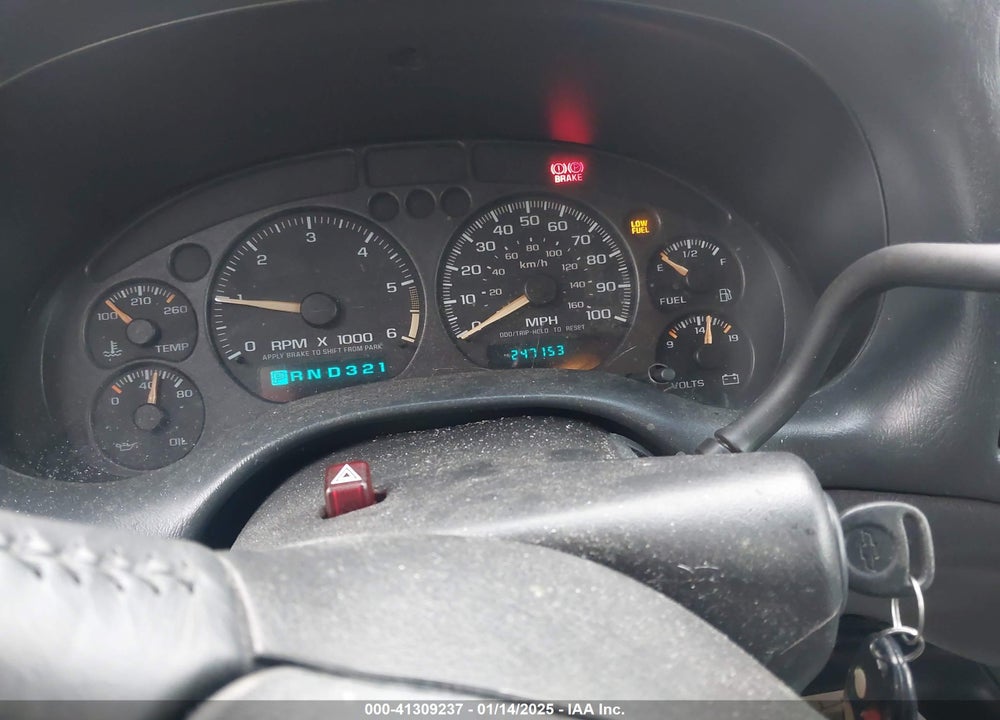 2004 CHEVROLET BLAZER VIN: 1GNDT13X24K125557
