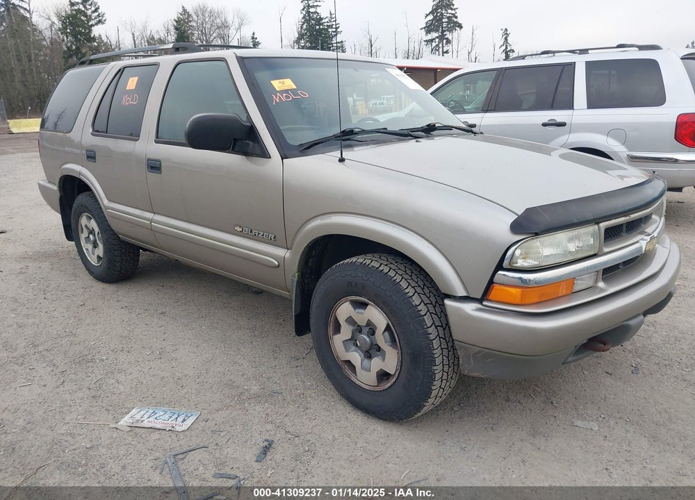 2004 CHEVROLET BLAZER VIN: 1GNDT13X24K125557
