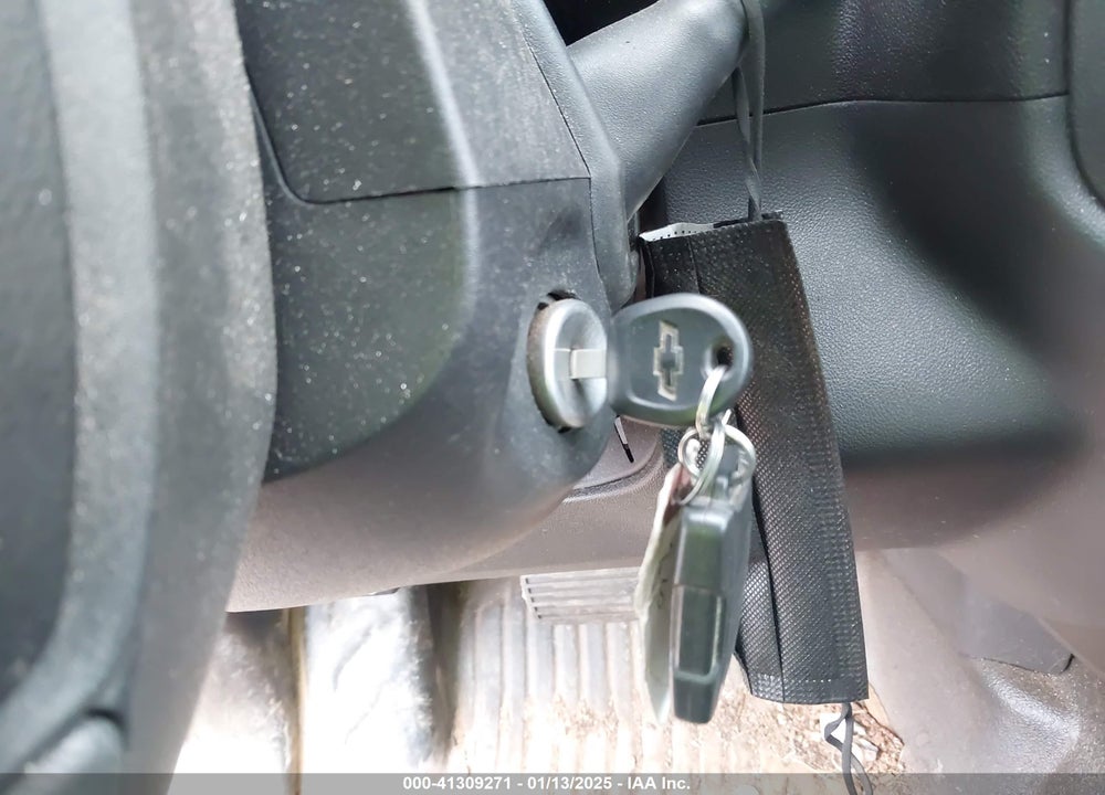 2019 CHEVROLET SILVERADO 1500 VIN: 3GCNWAEH1KG299683
