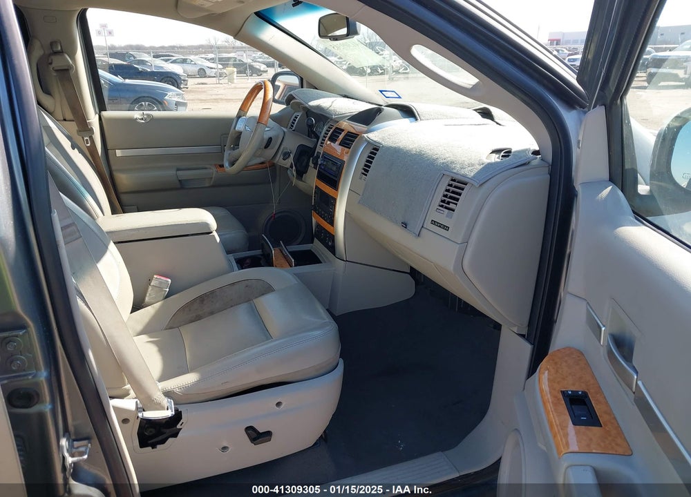 2008 CHRYSLER ASPEN VIN: 1A8HW58278F143307