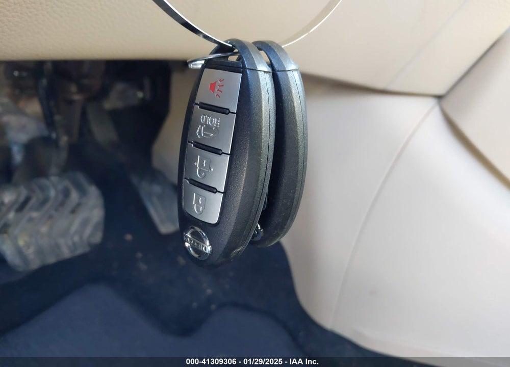 2016 NISSAN ROGUE VIN: 5N1AT2MM3GC789821