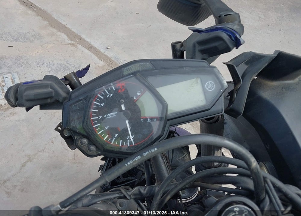 2016 YAMAHA YZFR3 VIN: MH3RH06Y7GK012448