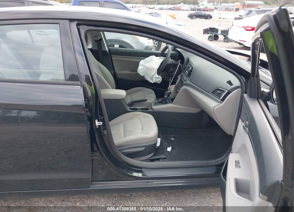 2017 HYUNDAI ELANTRA VIN: 5NPD74LF3HH187236