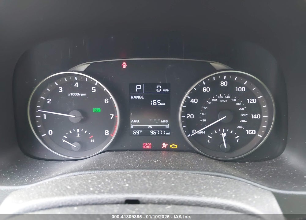 2017 HYUNDAI ELANTRA VIN: 5NPD74LF3HH187236