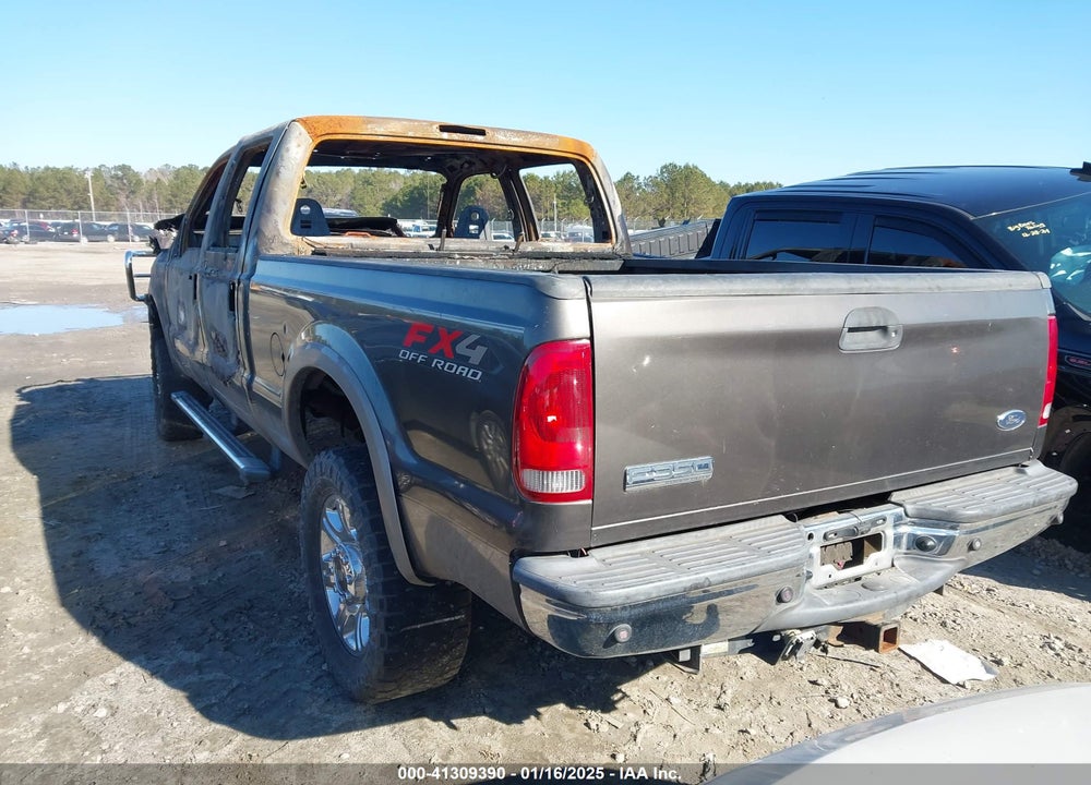 2005 FORD SUPER DUTY F-350 SRW VIN: 1FTWW31P15EA78433