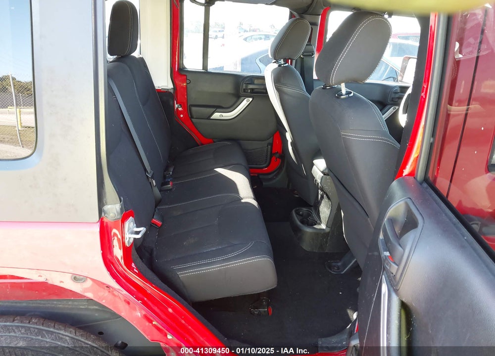 2016 JEEP WRANGLER UNLIMITED VIN: 1C4BJWFG7GL110677