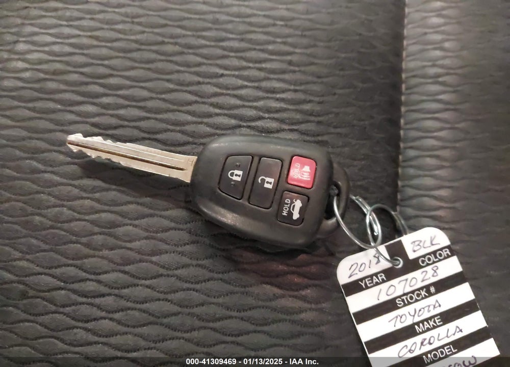 2018 TOYOTA COROLLA VIN: 5YFBURHE0JP830874