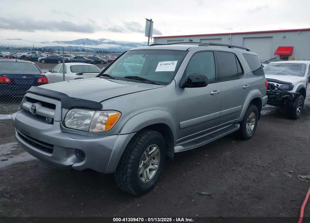 2005 TOYOTA SEQUOIA SR5 V8 VIN: 5TDBT44A65S237249