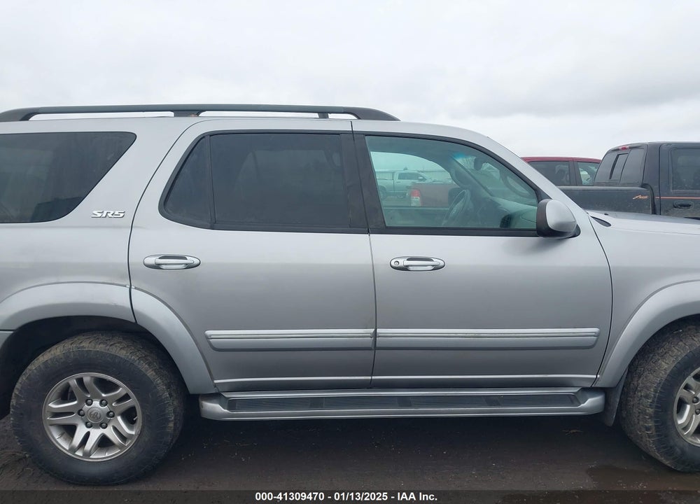 2005 TOYOTA SEQUOIA SR5 V8 VIN: 5TDBT44A65S237249