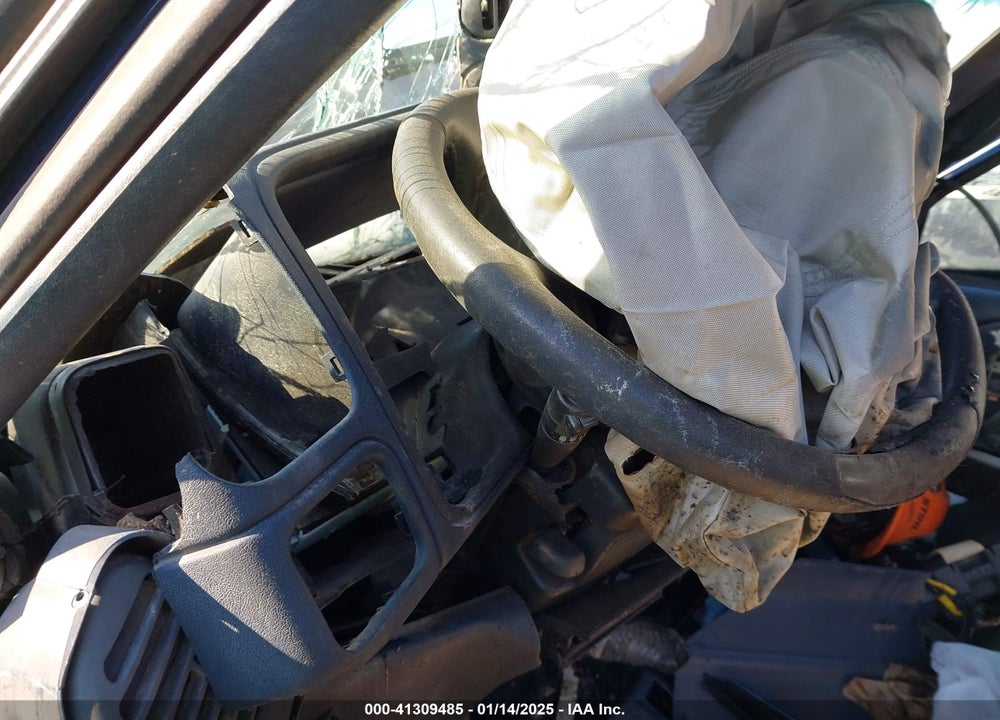 1995 GMC SIERRA K1500 VIN: 2GTEK19KXS1582206