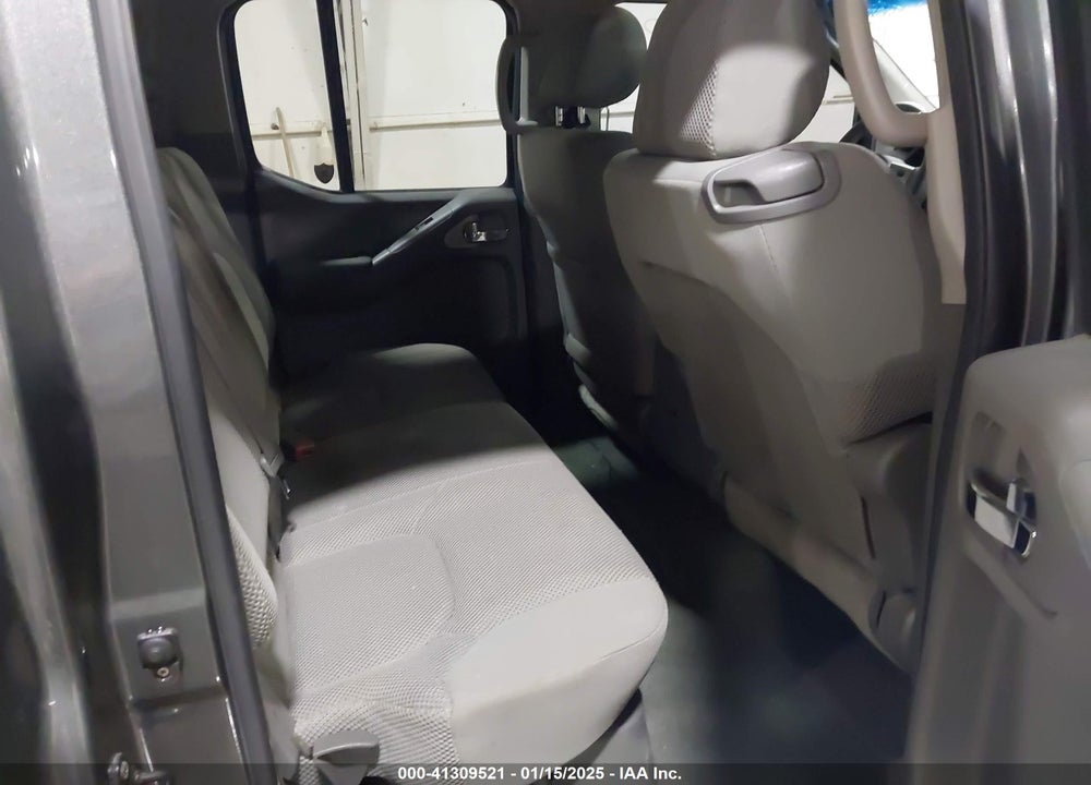 2006 NISSAN FRONTIER VIN: 1N6AD07W96C443013