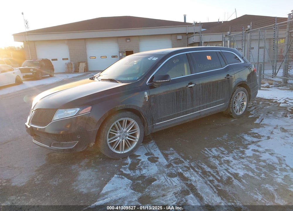 2015 LINCOLN MKT VIN: 2LMHJ5AT8FBL00981