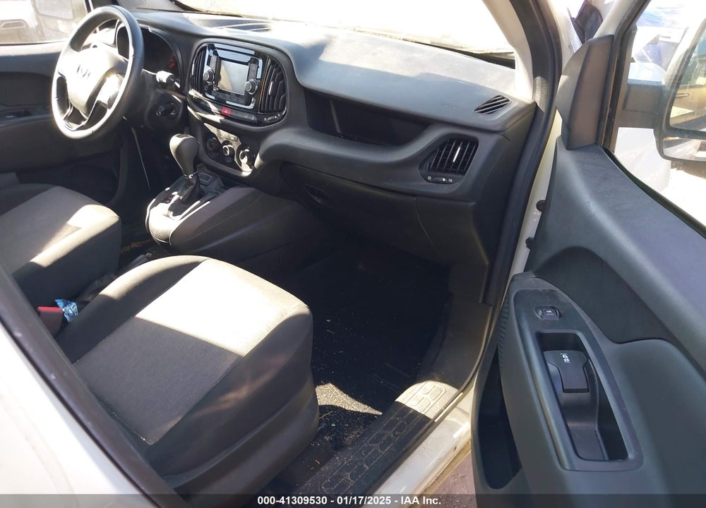 2019 RAM PROMASTER CITY VIN: ZFBHRFBB8K6M06461
