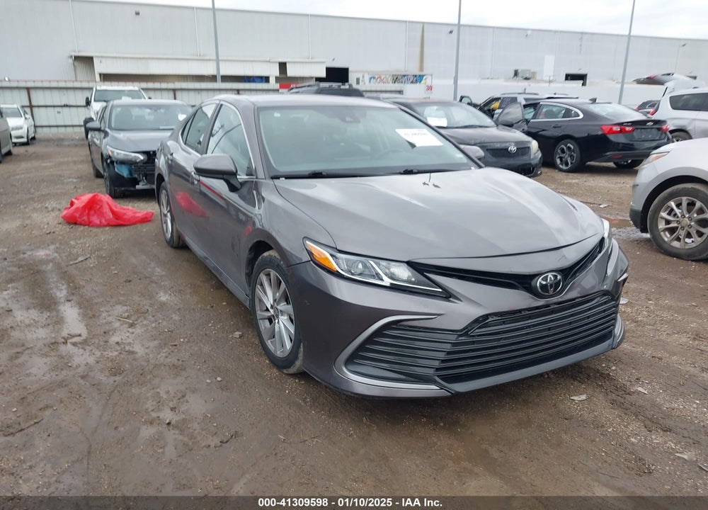 2022 TOYOTA CAMRY VIN: 4T1C11AK3NU697806