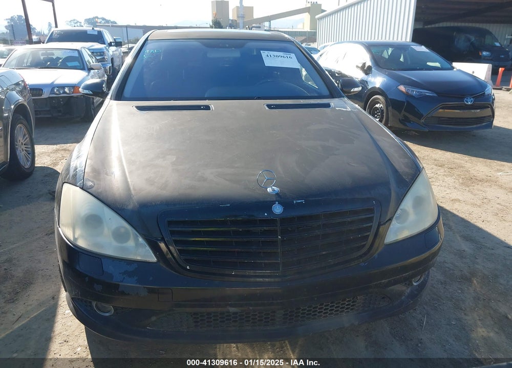 2007 MERCEDES-BENZ S 550 VIN: WDDNG71X27A038751