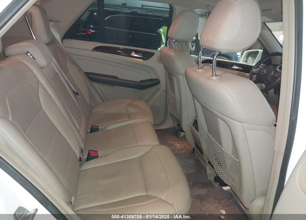 2015 MERCEDES-BENZ ML 350 4MATIC VIN: 4JGDA5HBXFA512011