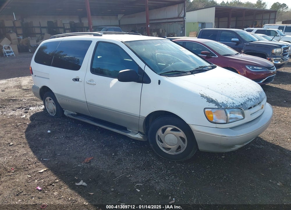 1999 TOYOTA SIENNA XLE VIN: 4T3ZF13C5XU161001