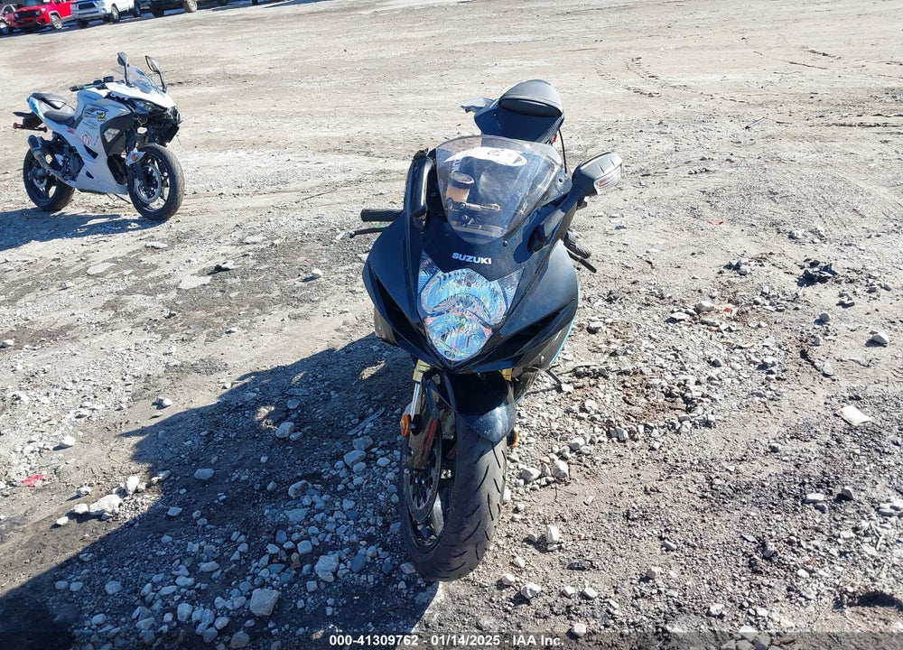 2024 SUZUKI GSX-R750 VIN: JS1GR7MA9R7100872