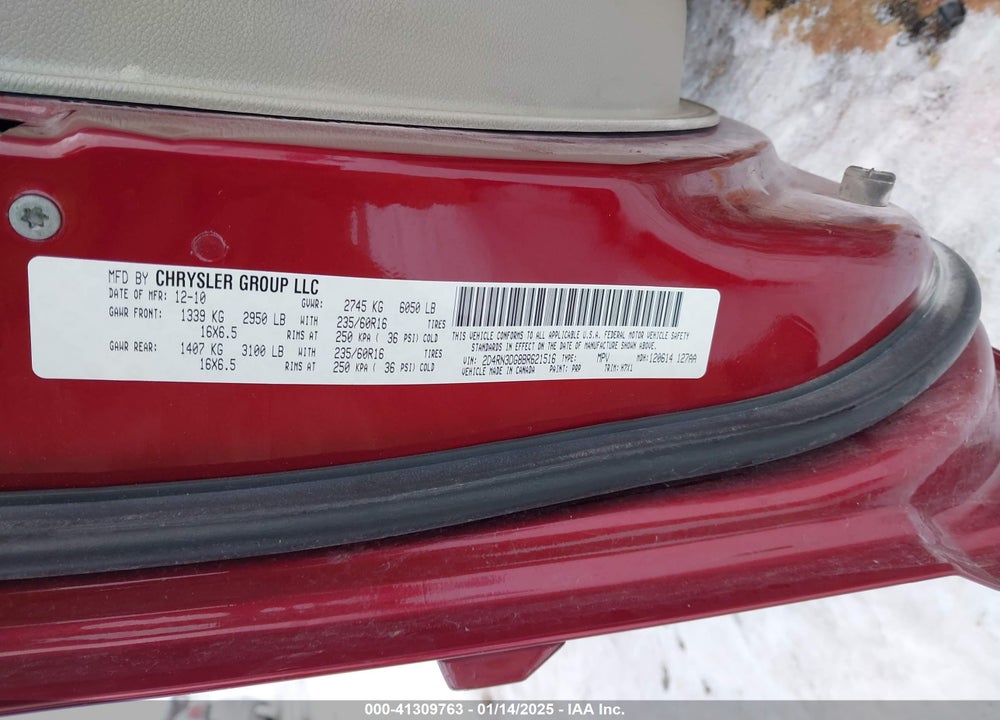 2011 DODGE GRAND CARAVAN VIN: 2D4RN3DG8BR621516