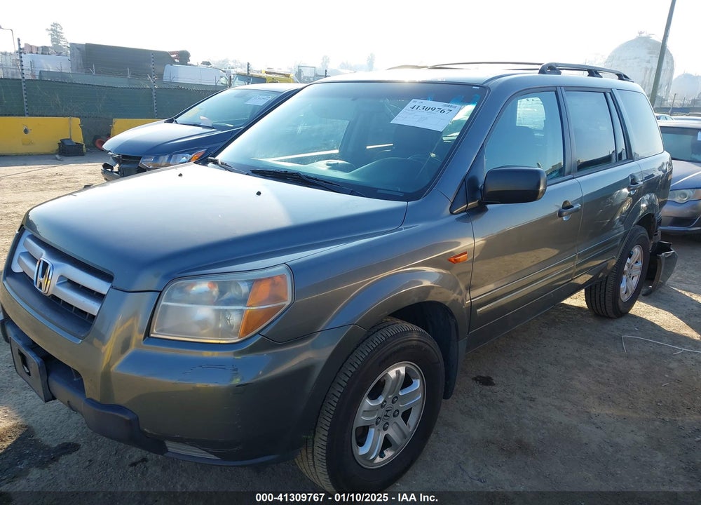 2007 HONDA PILOT LX VIN: 5FNYF28187B006893