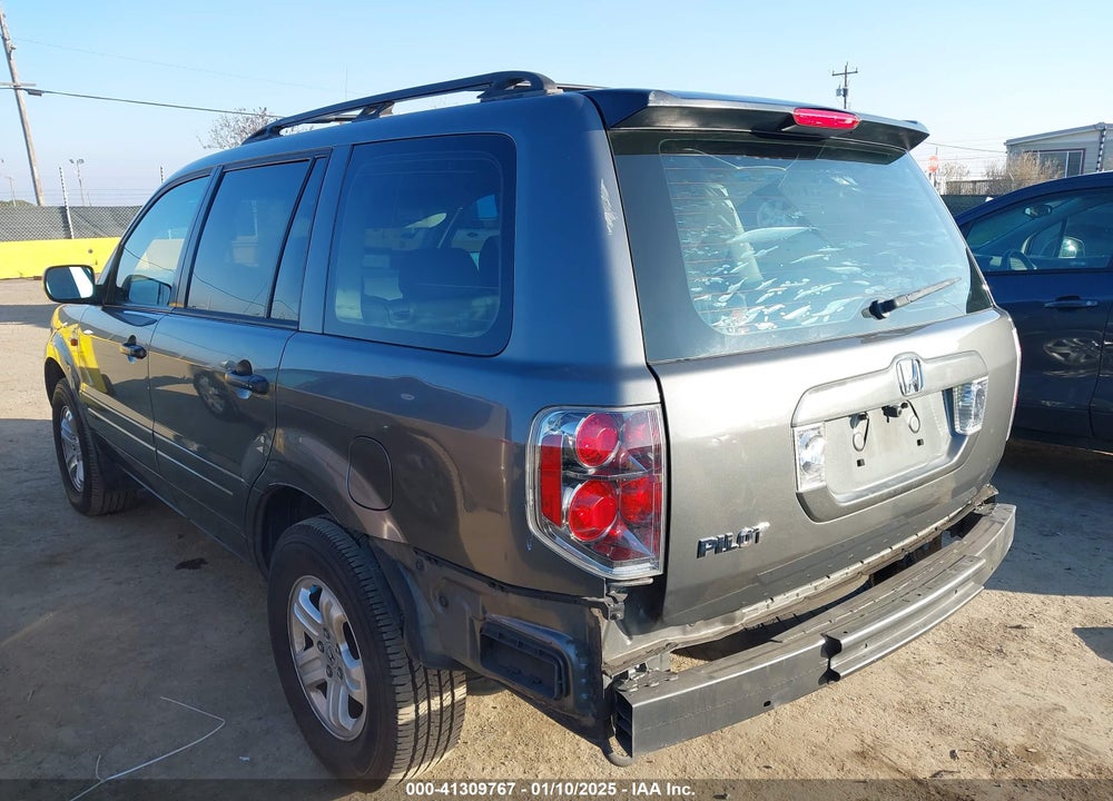 2007 HONDA PILOT LX VIN: 5FNYF28187B006893