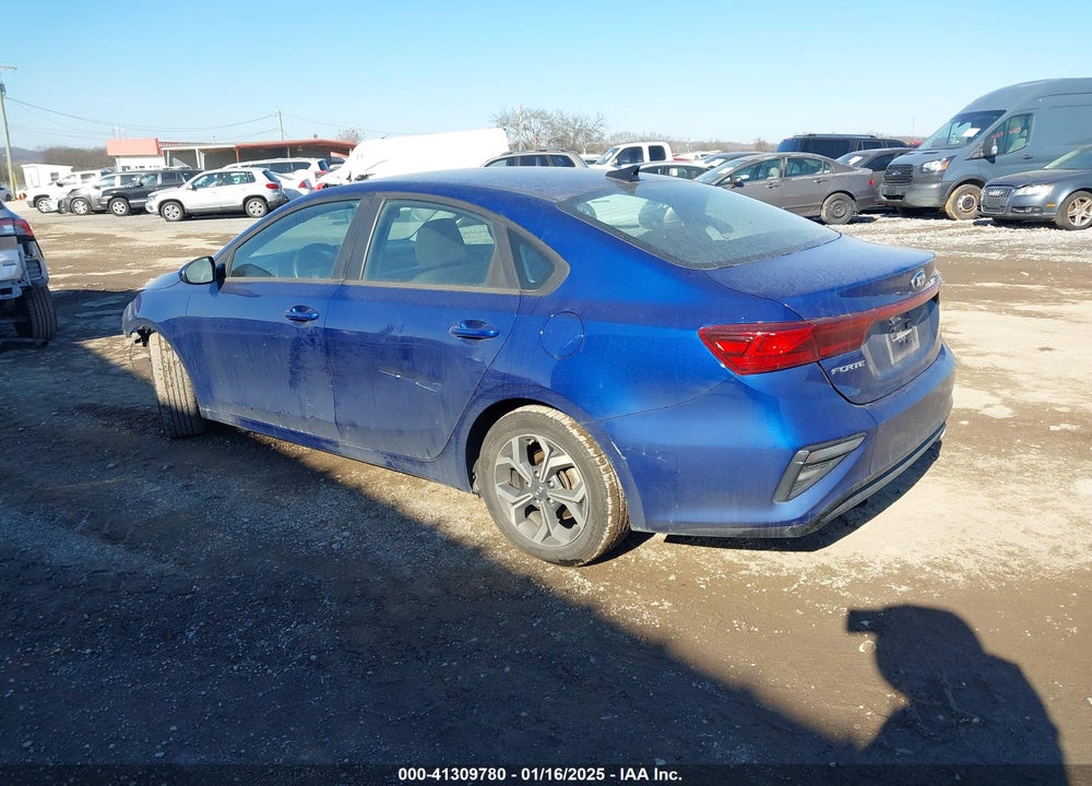 2021 KIA FORTE VIN: 3KPF24AD6ME381718
