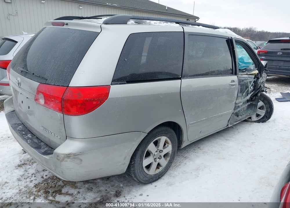 2008 TOYOTA SIENNA LE VIN: 5TDZK23C88S131446