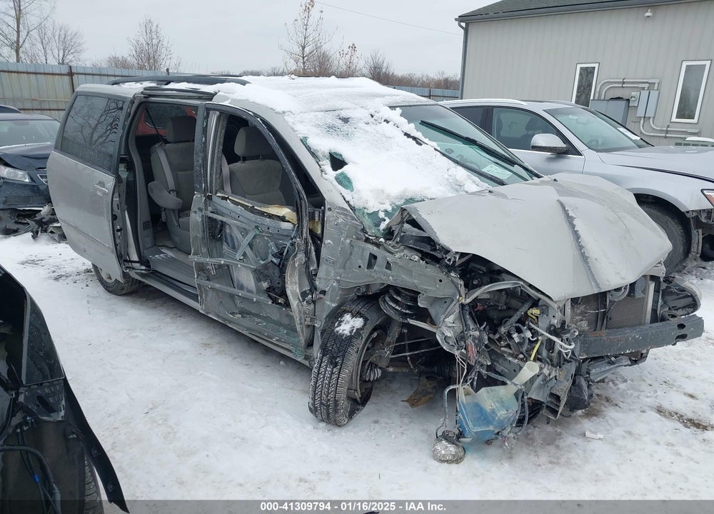 2008 TOYOTA SIENNA LE VIN: 5TDZK23C88S131446