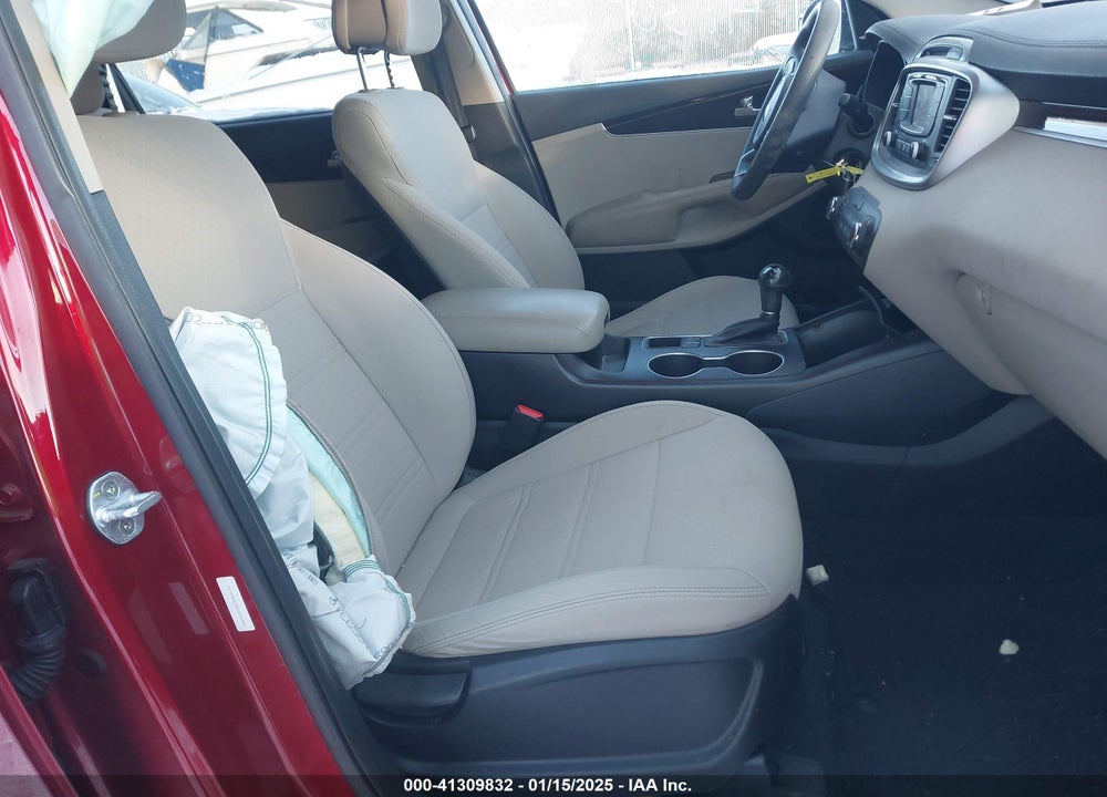 2016 KIA SORENTO VIN: 5XYPGDA35GG091863