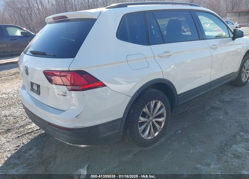 2018 VOLKSWAGEN TIGUAN 2.0T S VIN: 3VV0B7AX9JM015921