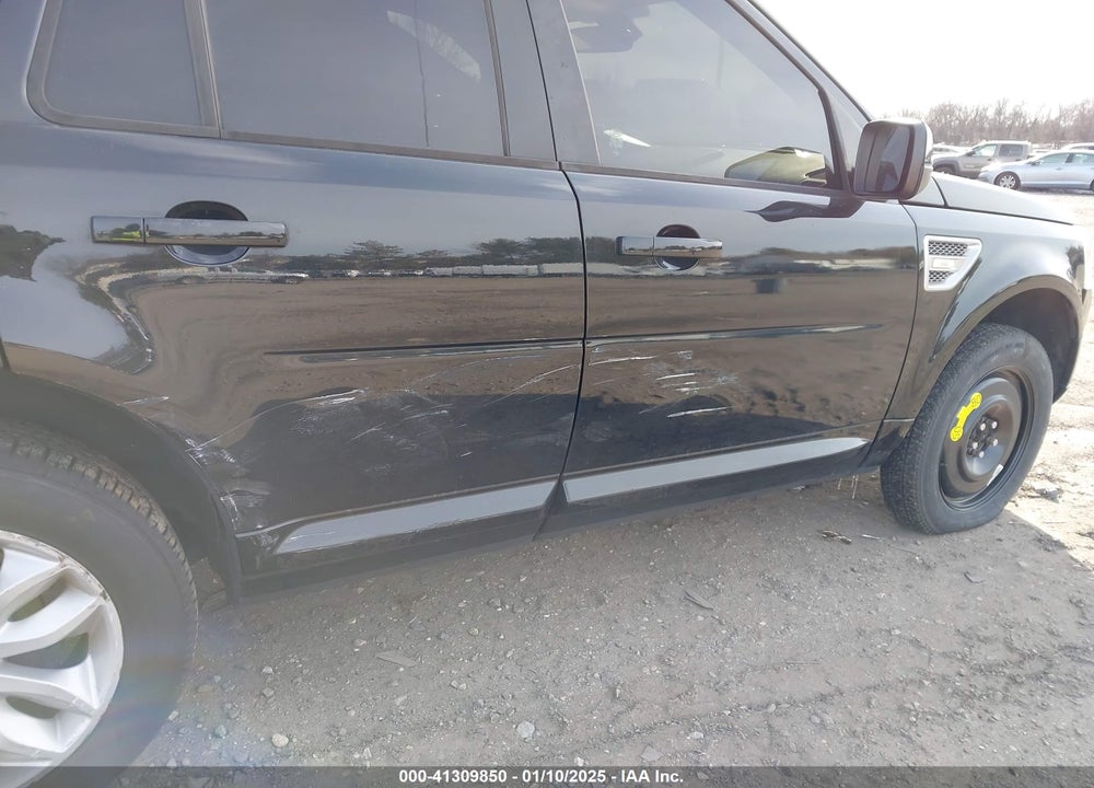 2013 LAND ROVER LR2 VIN: SALFR2BG5DH334918
