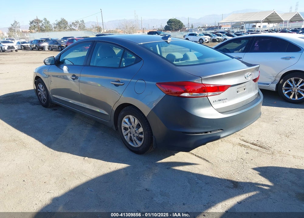 2017 HYUNDAI ELANTRA VIN: KMHD74LF9HU421381
