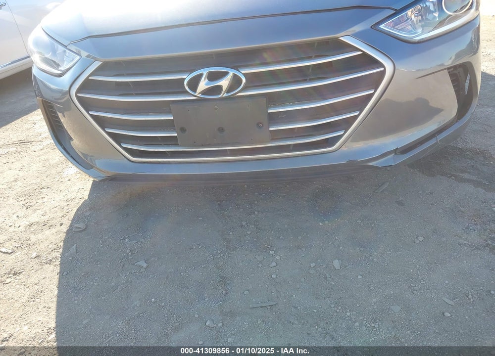 2017 HYUNDAI ELANTRA VIN: KMHD74LF9HU421381